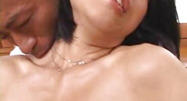 sex nonohana Fitonashka phim s fucks với một vận động viên.